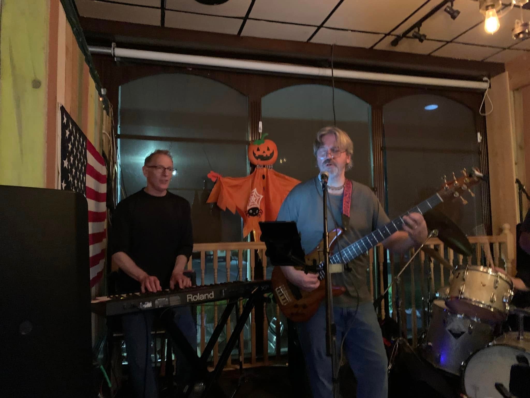 Dead on the Hudson live photo 15